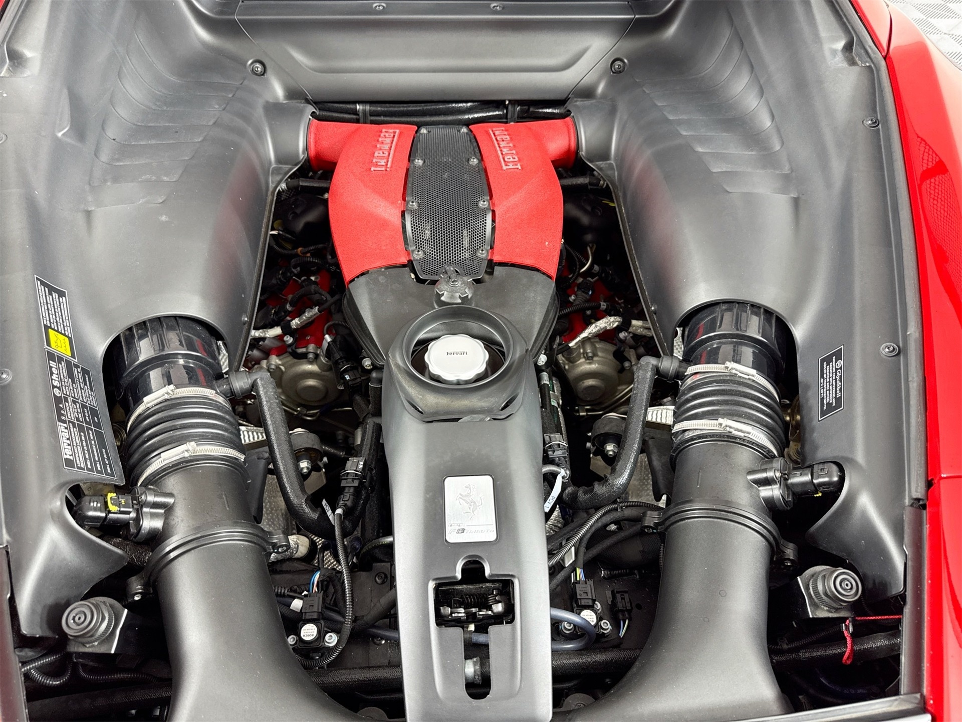 2021 Ferrari F8 Tributo Base photo 23