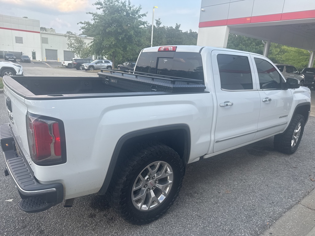 2017 Gmc Sierra 1500 SLT photo 3