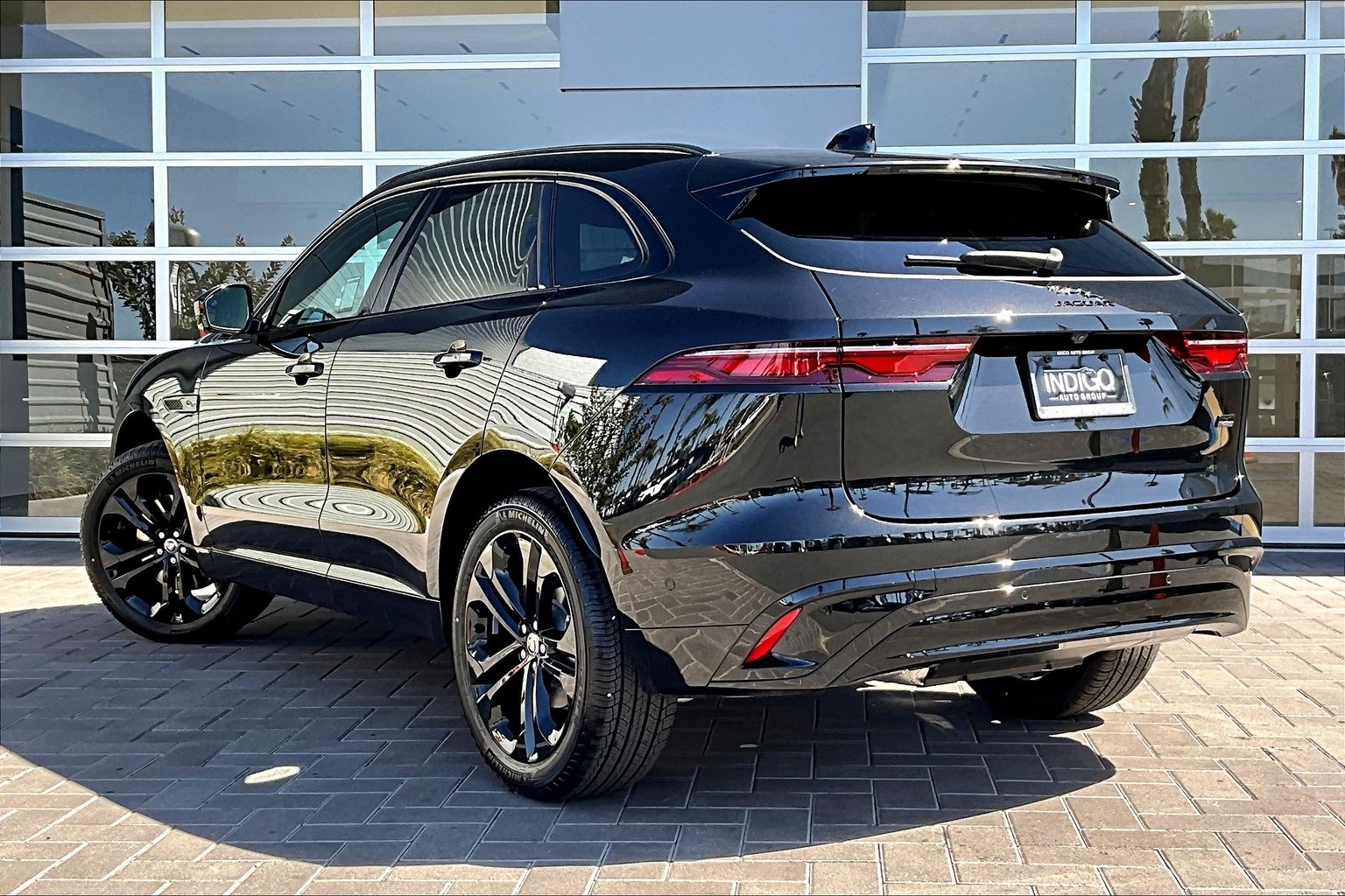 2026 Jaguar F-PACE P250 R-Dynamic S photo 2