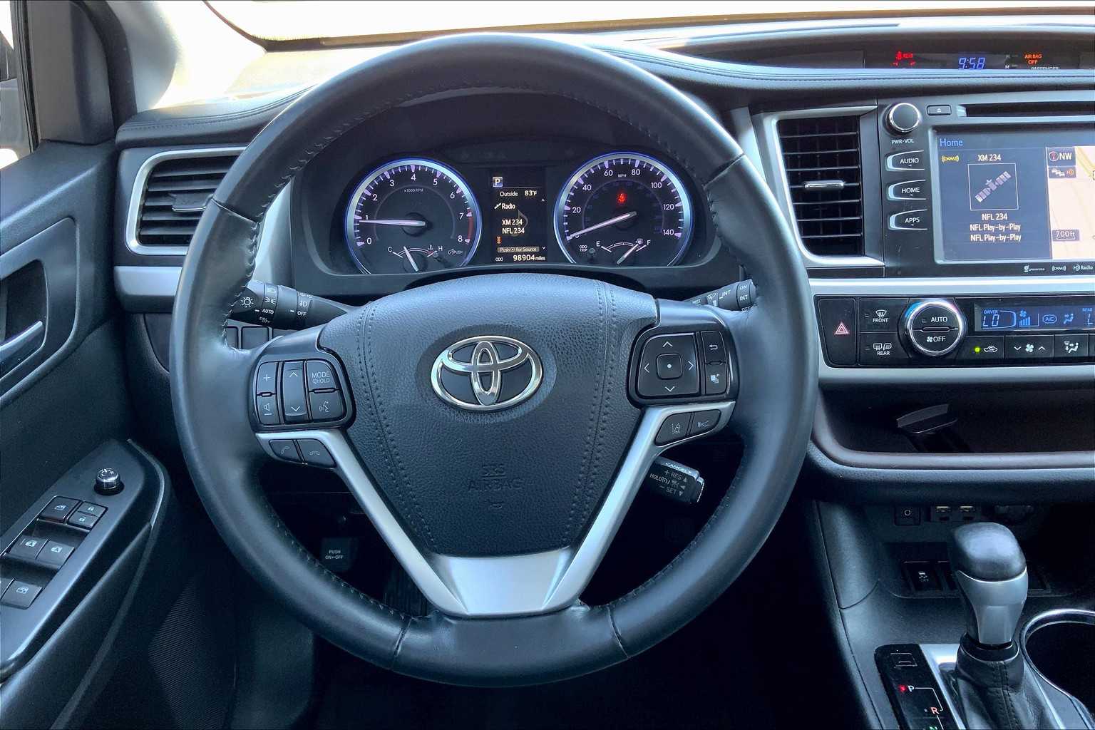 2019 Toyota Highlander XLE photo 4