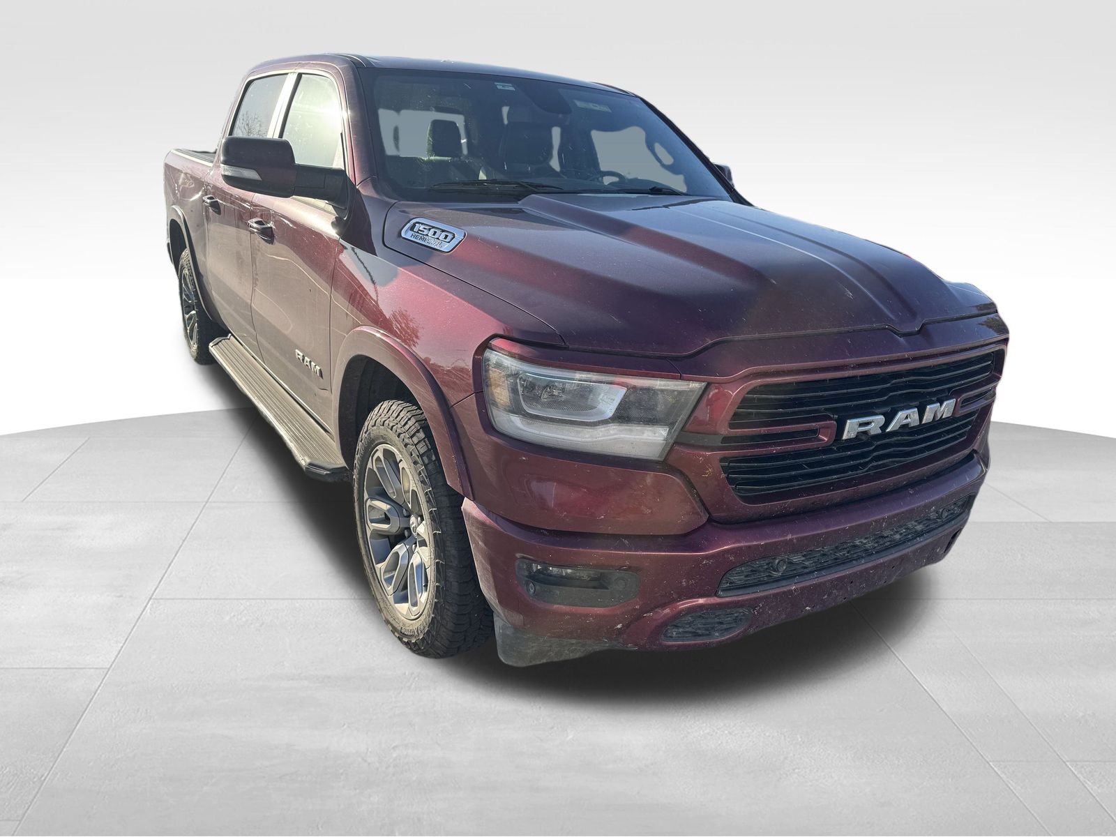 2019 Ram 1500 Laramie photo 2