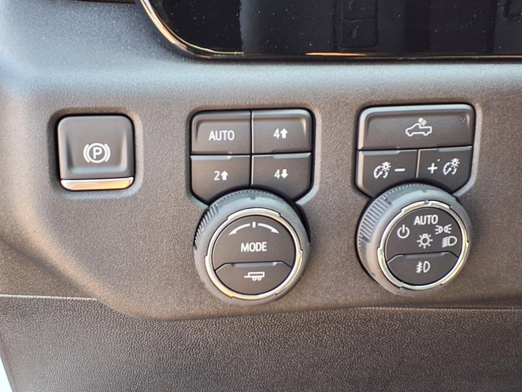 2026 Chevrolet Silverado 1500 RST photo 11