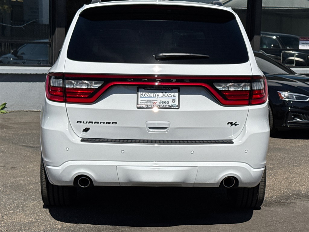 2025 Dodge Durango R/T Plus photo 9