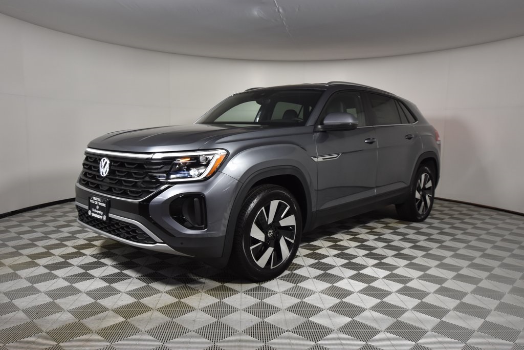 2025 Volkswagen Atlas Cross Sport SE Technology photo 3