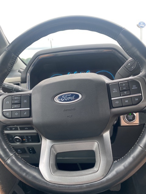 2021 Ford F-150 Lariat photo 19