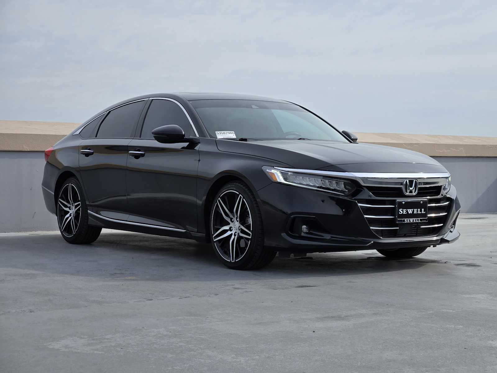 2021 Honda Accord Touring photo 3