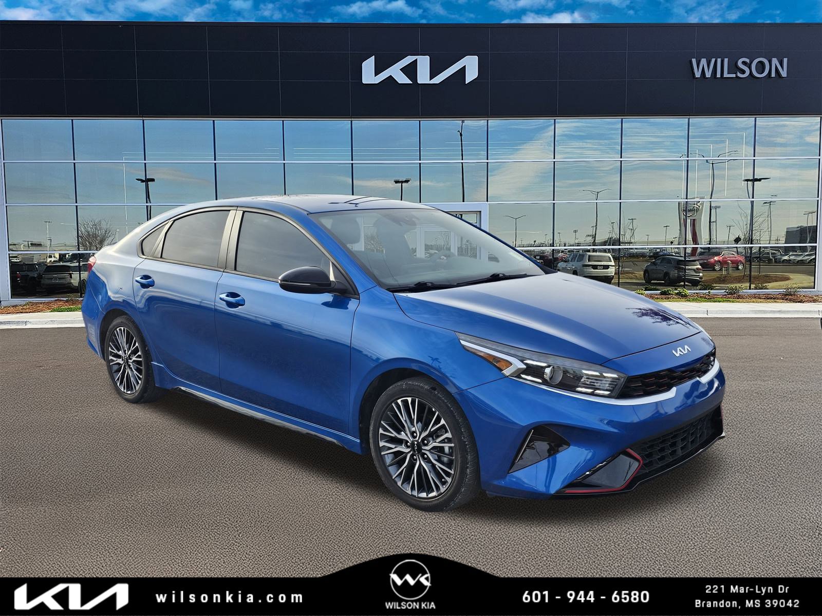 2023 Kia Forte GT-Line's photo