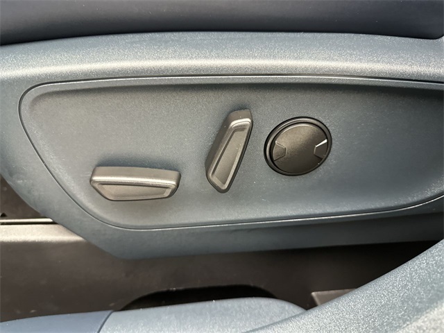 2024 Ford Maverick Lariat photo 4