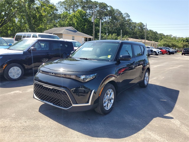 2025 Kia Soul LX photo 5
