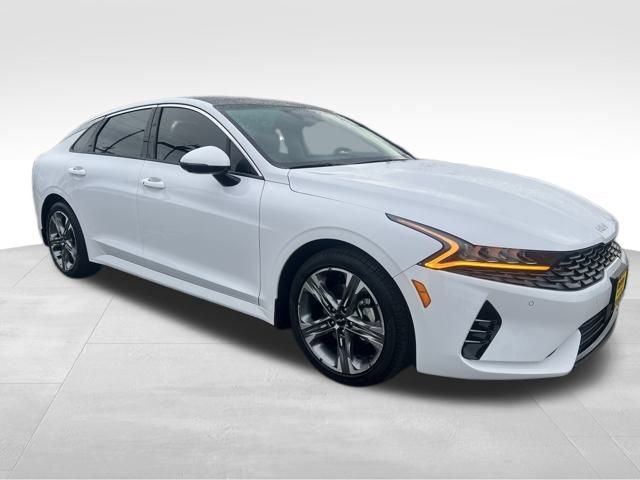 2024 Kia K5 EX's photo