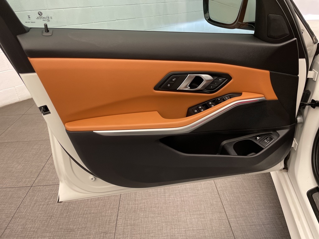2024 Bmw 330e photo 18