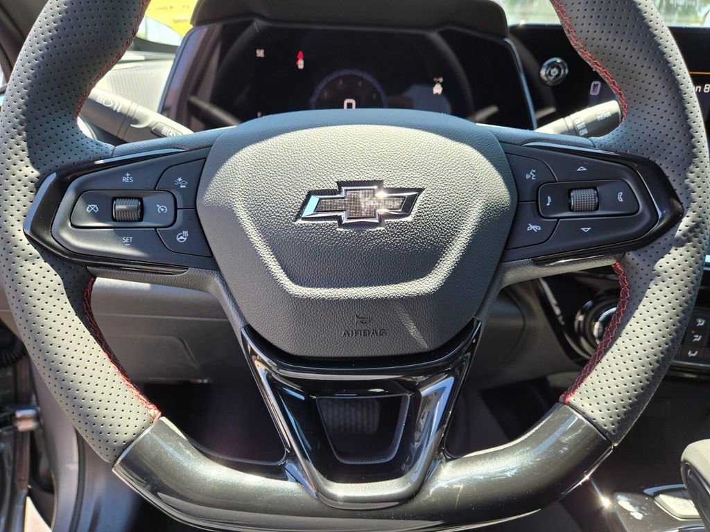 2025 Chevrolet Trax photo 10