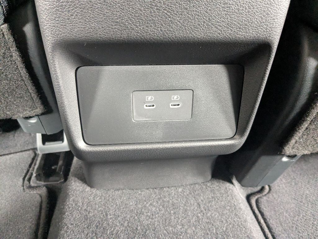 2026 Nissan Rogue SV photo 24