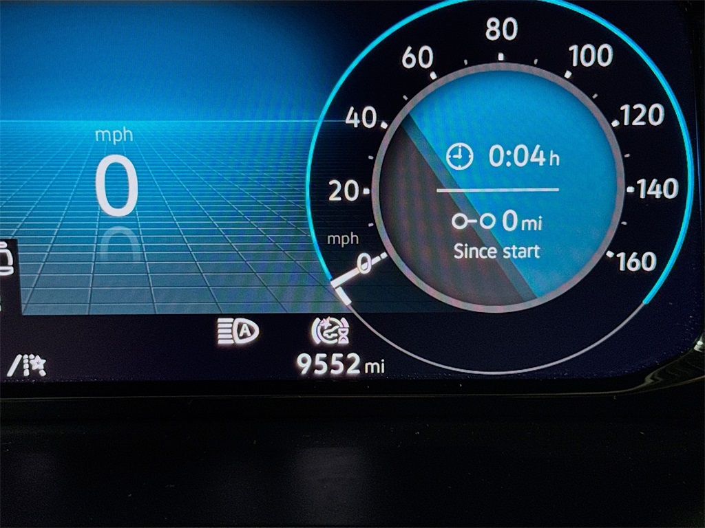 2025 Volkswagen Atlas SE Technology photo 27