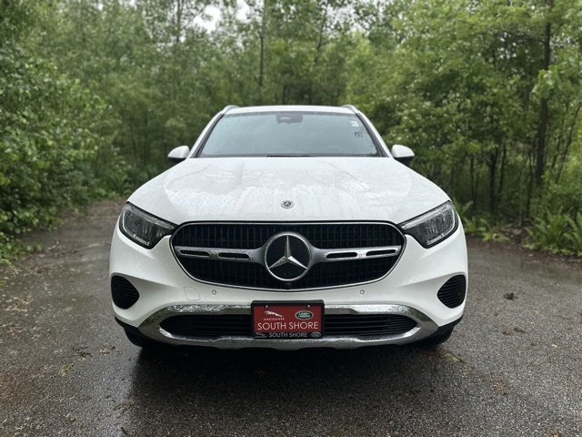 2024 Mercedes Benz GLC 300 4MATIC photo 2