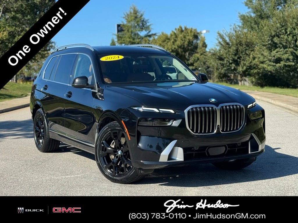 2024 BMW X7 40i's photo