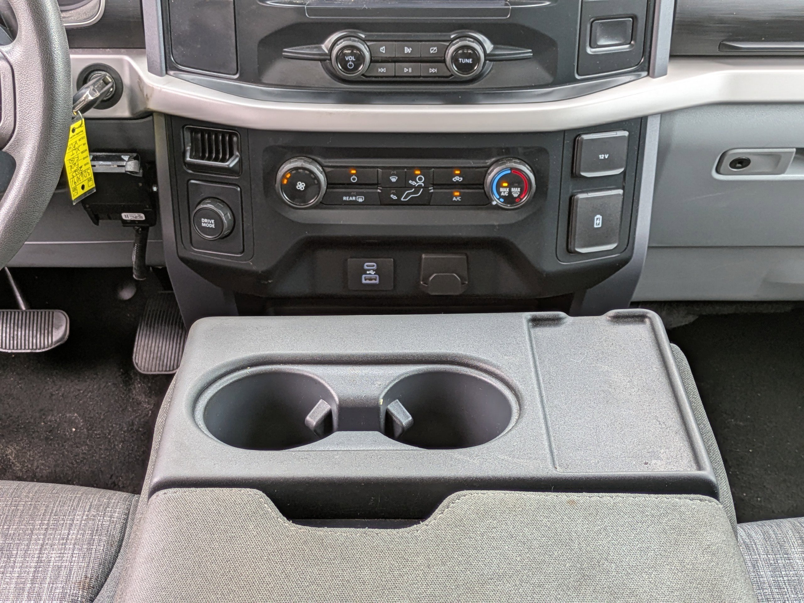 2023 Ford F-150 XLT photo 17