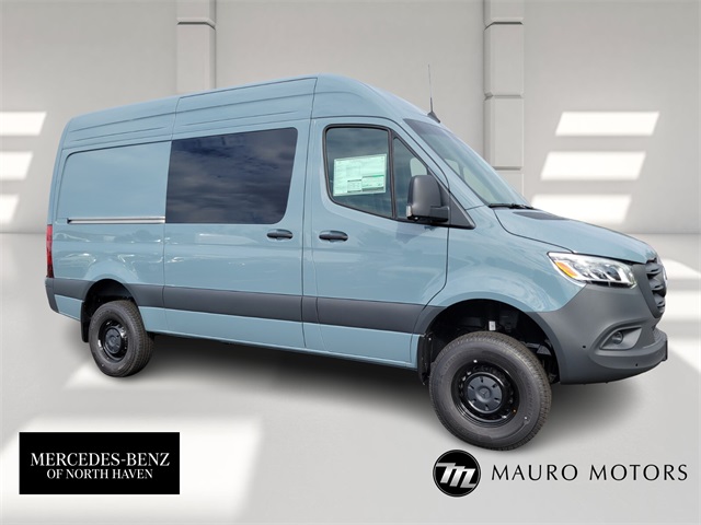 2026 Mercedes-Benz Sprinter Cargo Van Base's photo