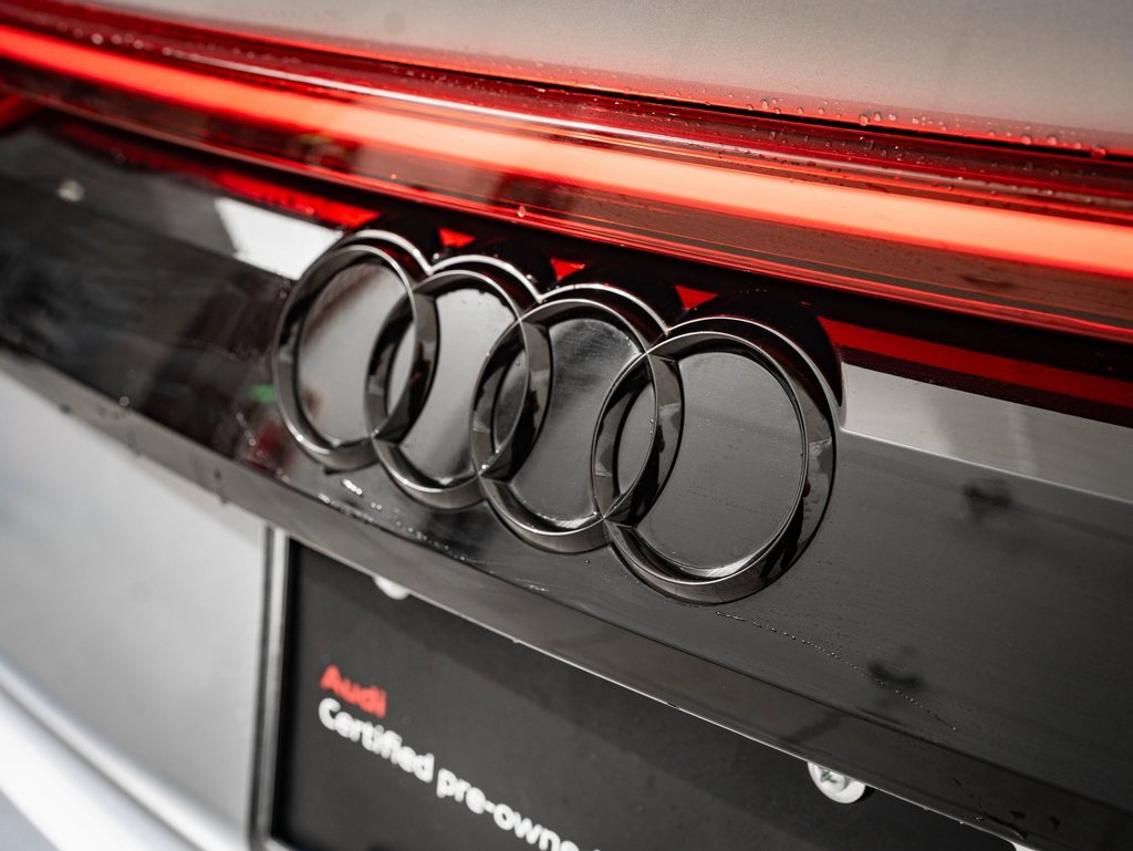 2021 Audi RS Q8 photo 8
