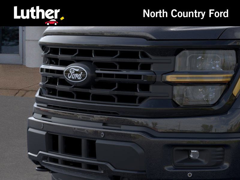 2025 Ford F-150 XLT photo 17