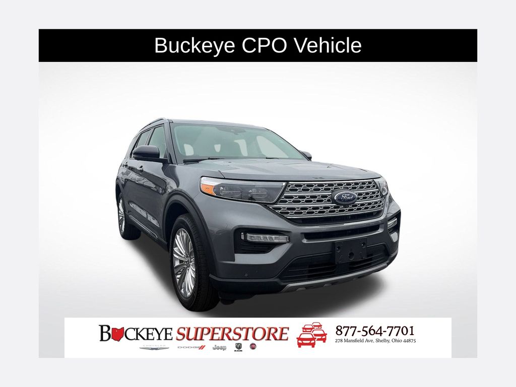 2022 Ford Explorer Limited's photo