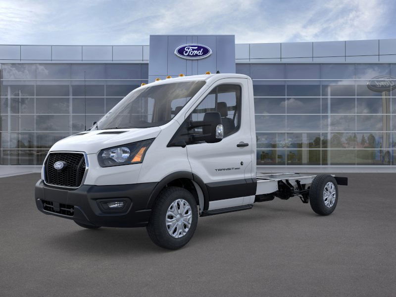 2026 Ford Transit Cutaway Base's photo