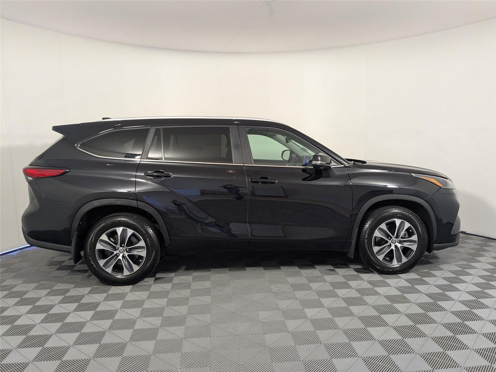 2023 Toyota Highlander Limited Platinum XLE XSE photo 23