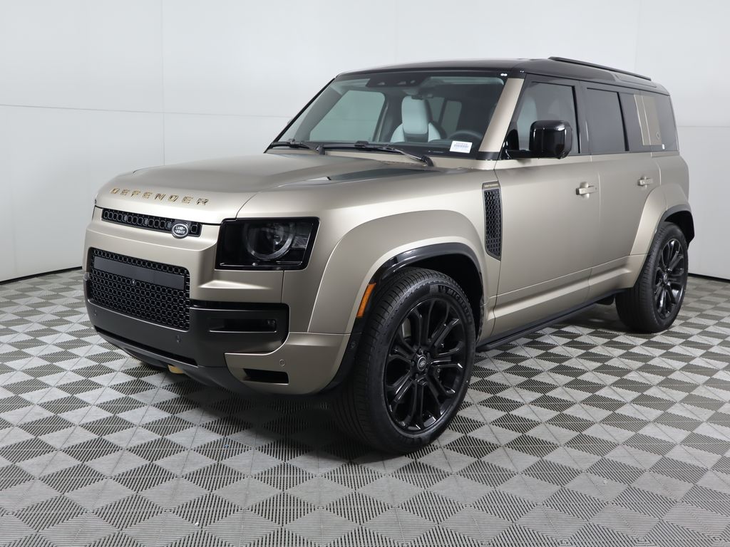 2025 Land Rover Defender Octa Edition One