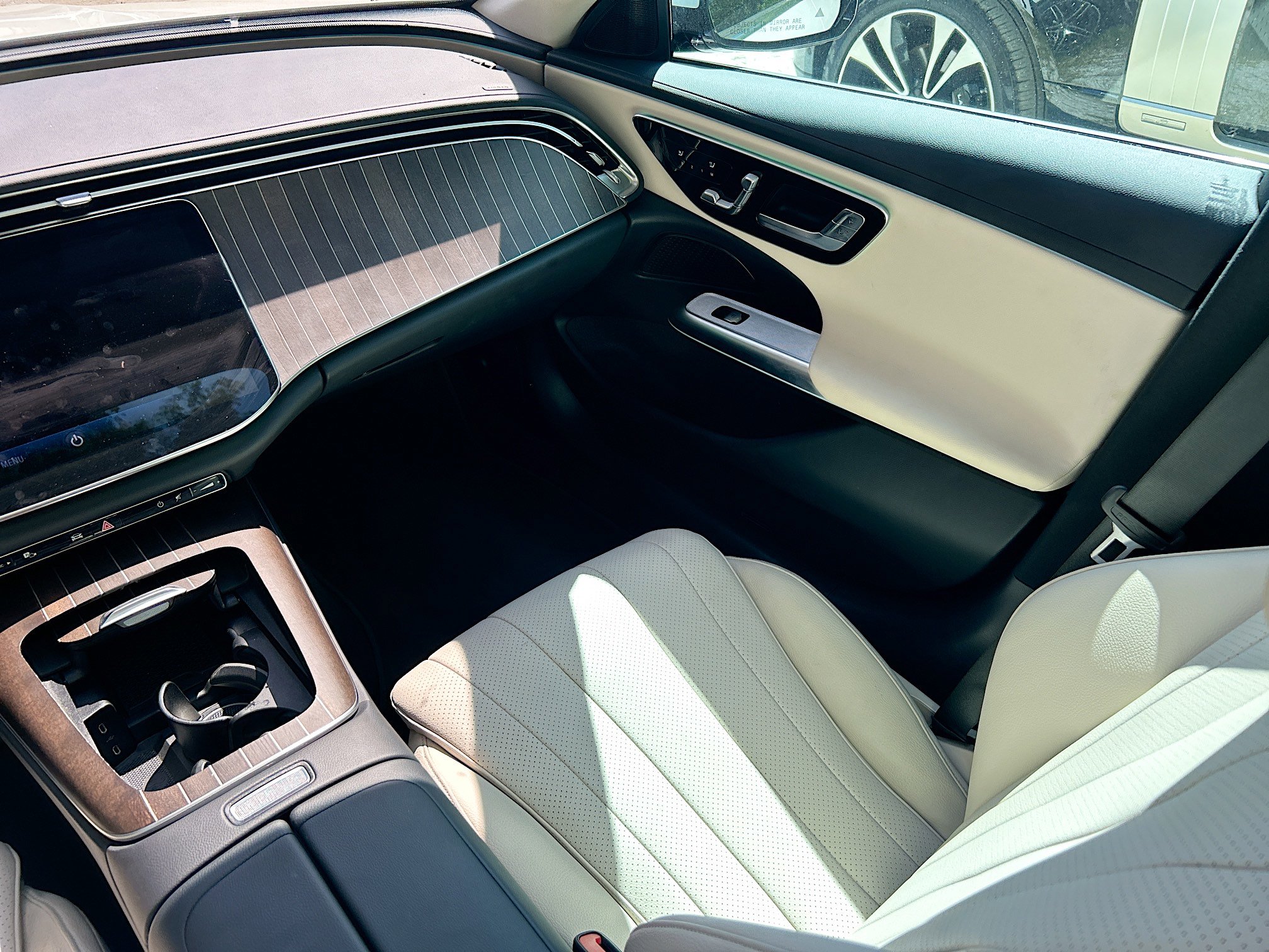 2025 Mercedes Benz E 350 photo 13