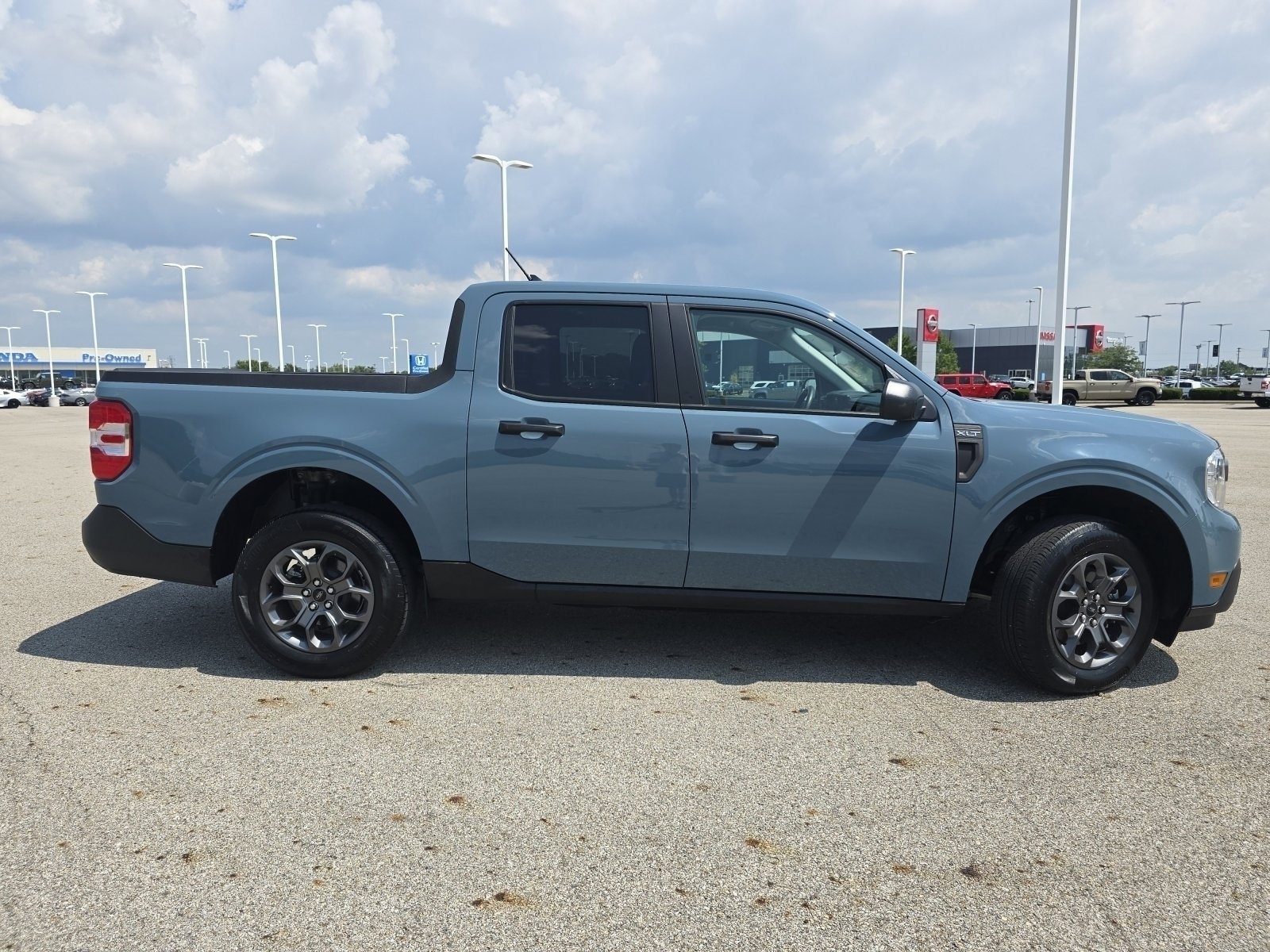 2023 Ford Maverick XLT photo 19