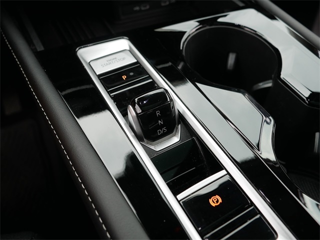 2025 Volkswagen Atlas SE Technology photo 34