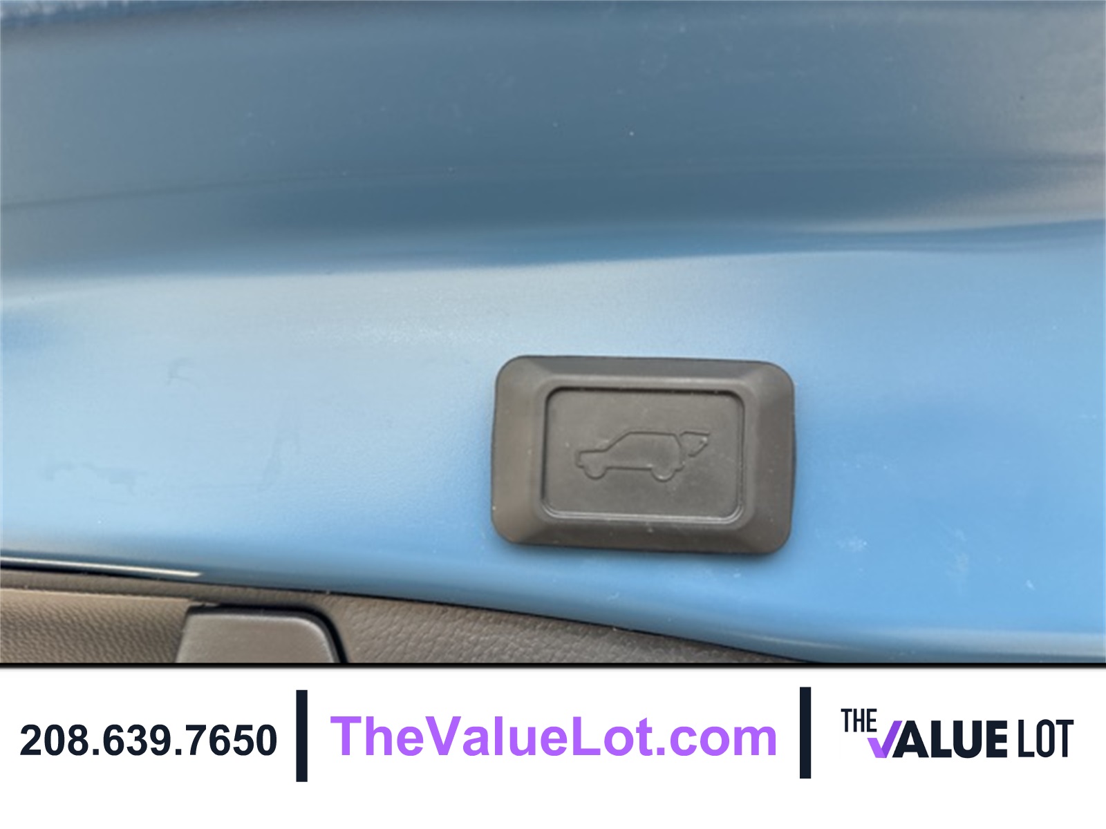 2023 Toyota RAV4 Hybrid SE photo 20