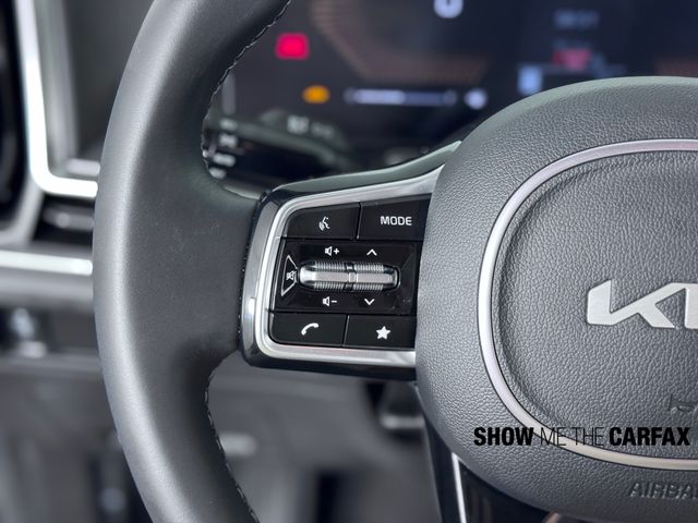 2025 Kia Sorento S photo 23