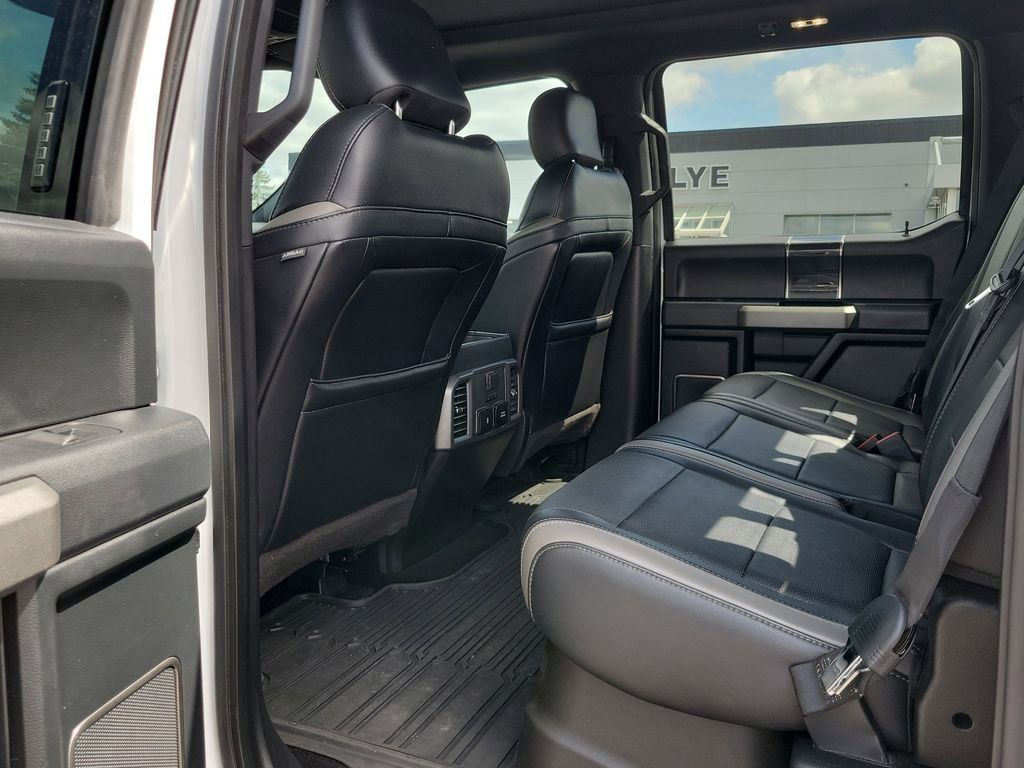 2018 Ford F-150 Raptor photo 23