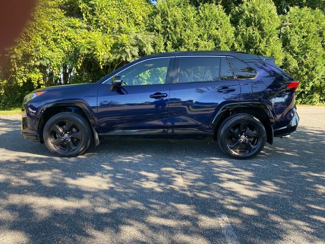 2021 Toyota RAV4 Hybrid XSE photo 5