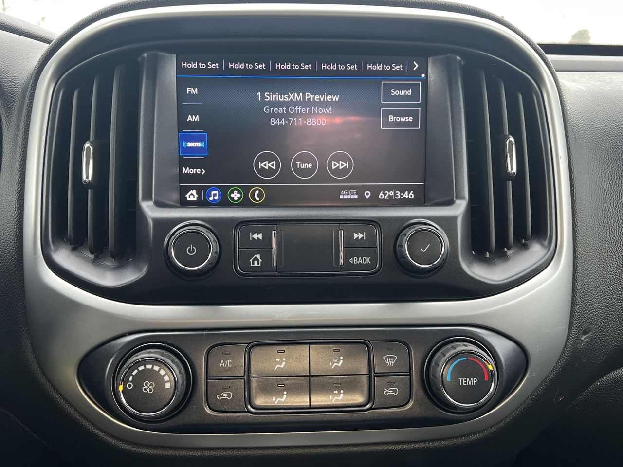 2022 Chevrolet Colorado LT photo 4