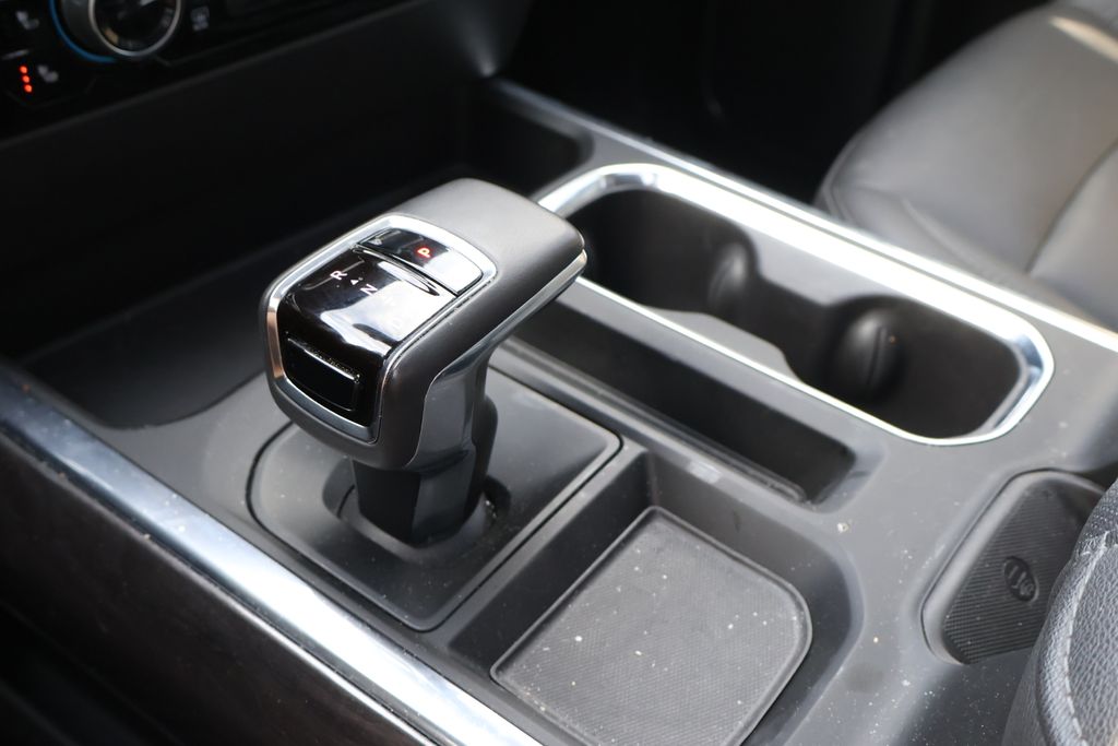 2022 Chevrolet Silverado 1500 LTZ photo 29