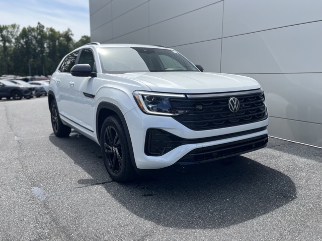2025 Volkswagen Atlas Cross Sport SEL R-Line photo 27