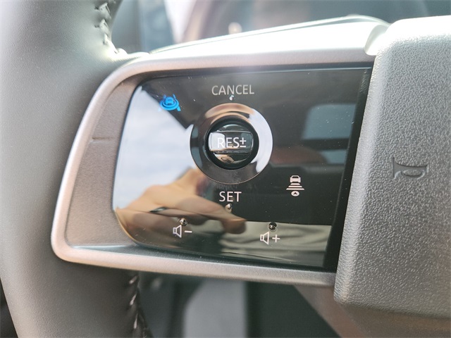 2025 Nissan Murano SL photo 14
