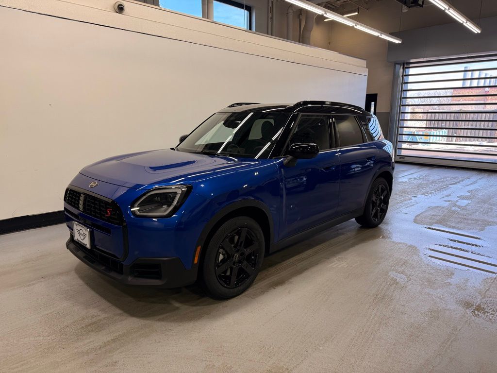 2026 MINI Countryman S's photo
