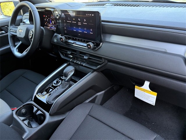 2026 Chevrolet Colorado LT photo 18