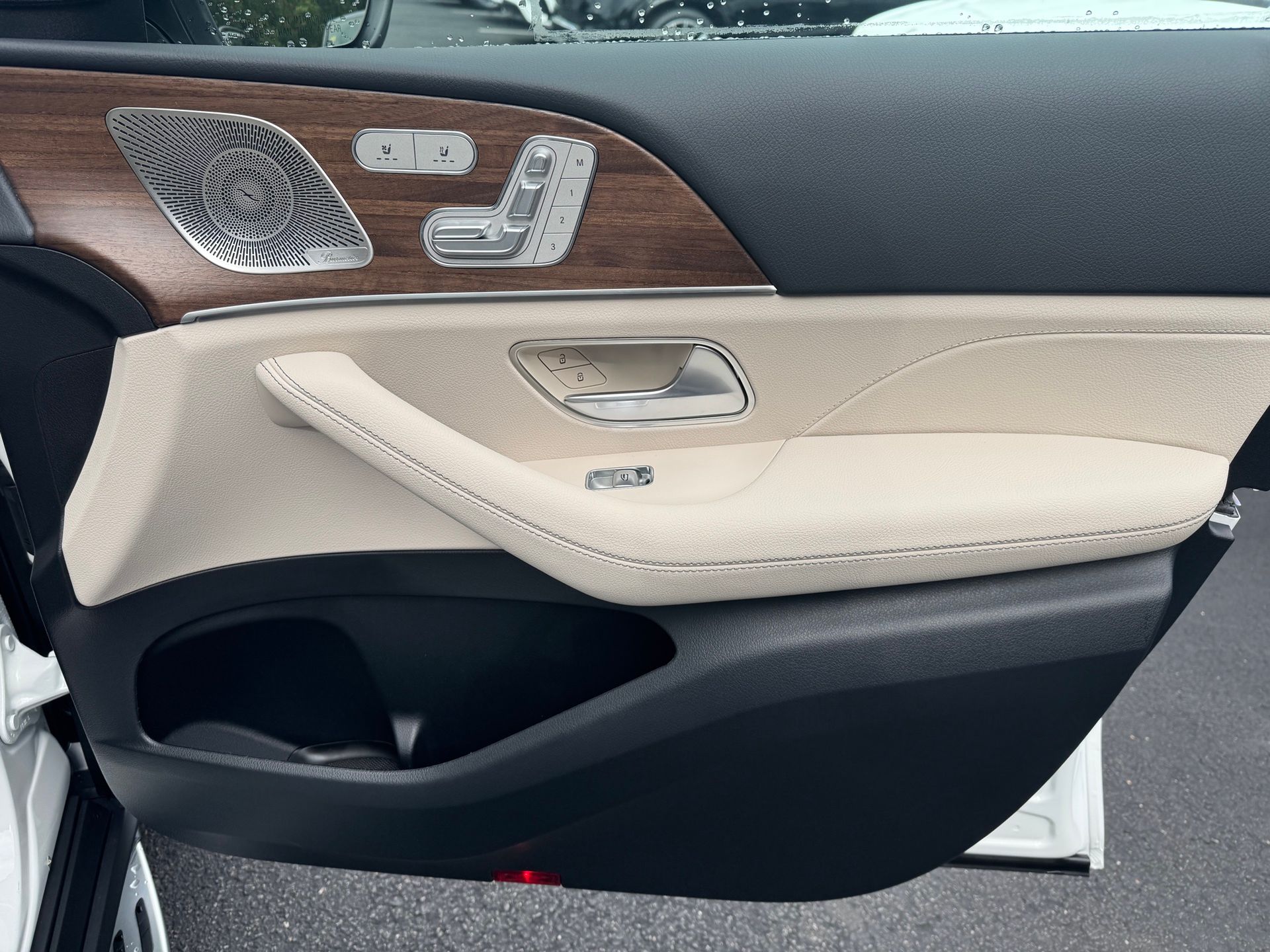 2026 Mercedes Benz GLE 350 4MATIC photo 14