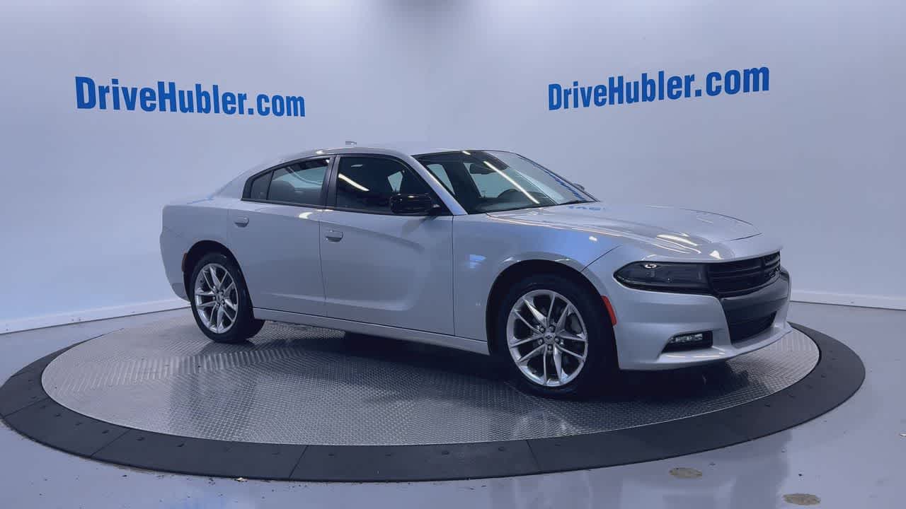 2023 Dodge Charger SXT photo 3