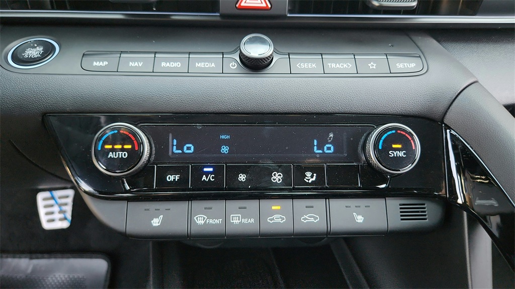 2025 Hyundai Elantra N Base photo 21