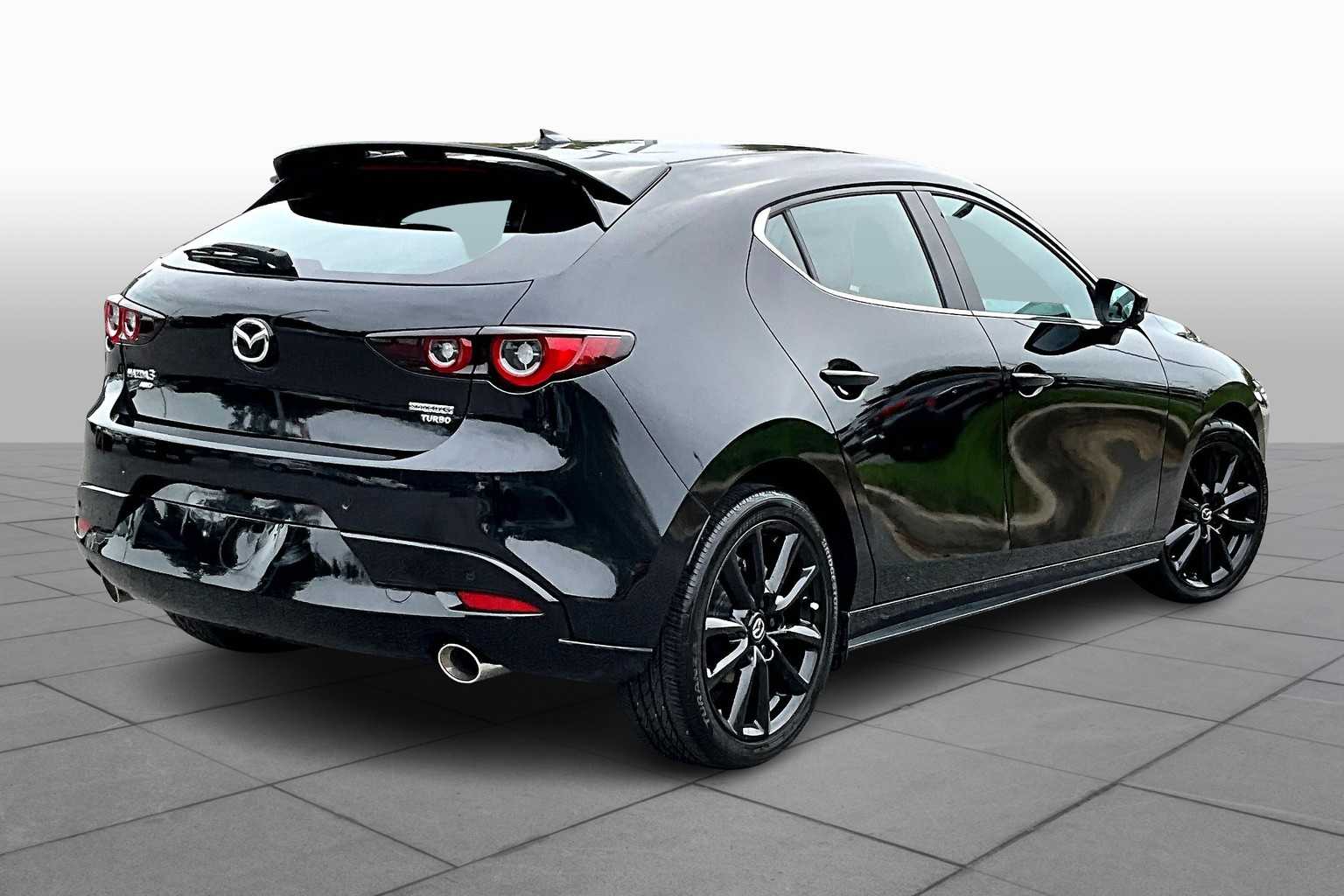 2023 Mazda Mazda3 Hatchback 2.5 Turbo Premium Plus photo 12