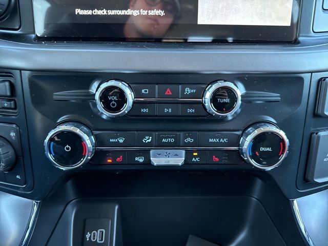 2025 Ford F-150 XLT photo 26