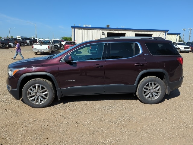 2017 Gmc Acadia SLE photo 8