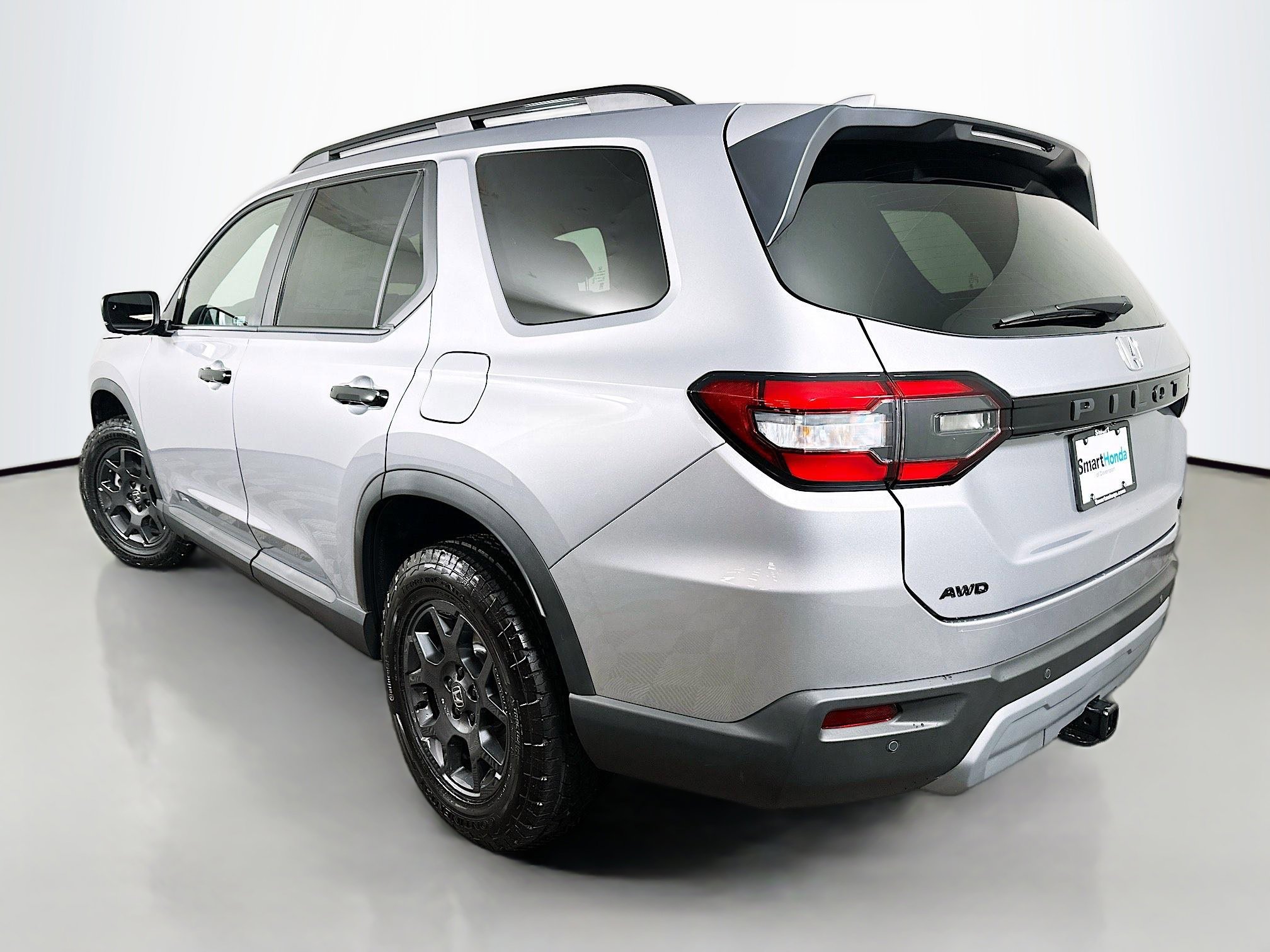 2025 Honda Pilot TrailSport photo 5