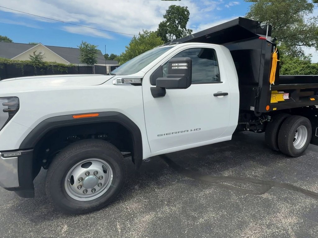 2025 Gmc Sierra 3500 HD photo 3