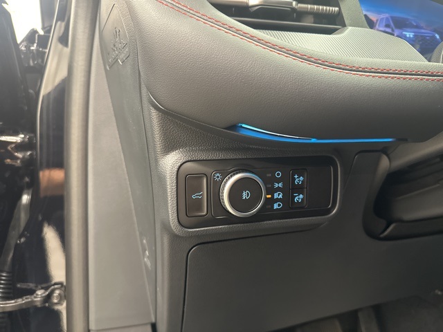 2025 Ford Explorer ST photo 15